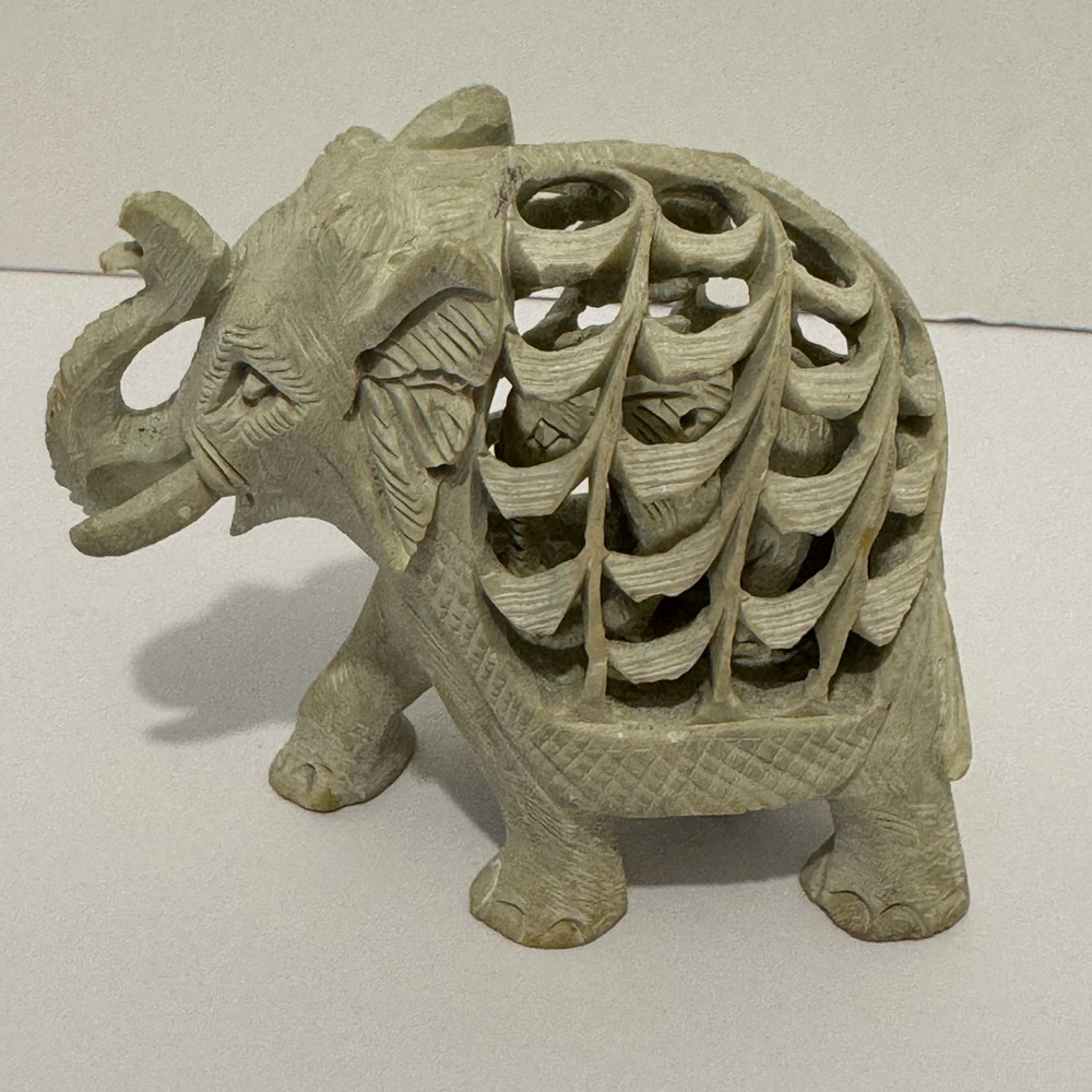 Vintage Hand Carved Soap Stone Mother Elephant With Baby Elephant Inside 3.5"
